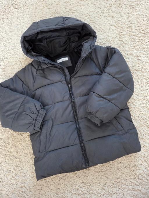  — Age 7 MNG grey coat