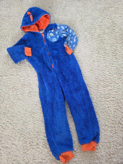  — Age 5-6 dinosaur onesie