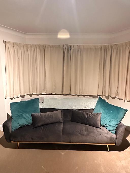  — 3 Seater Sofa Bed Wayfair as New!