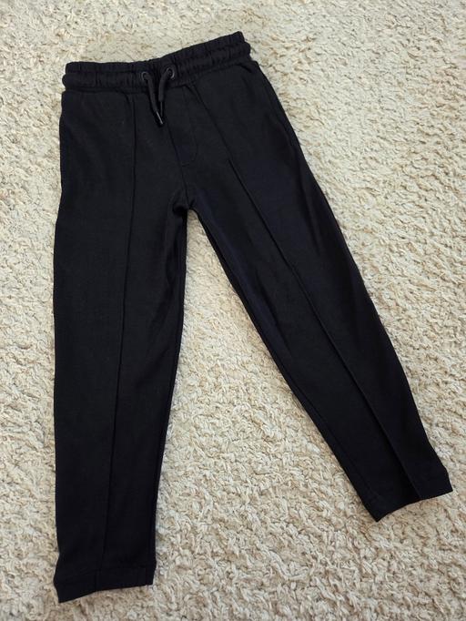  — Age 4-5 NEXT black smart slim fit joggers