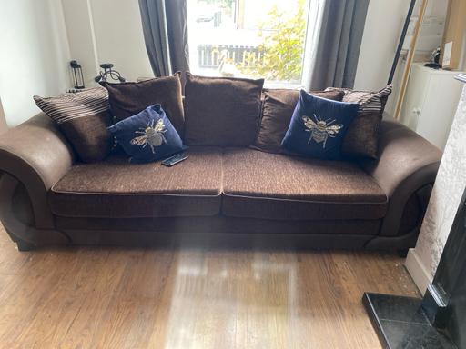  — Sofa