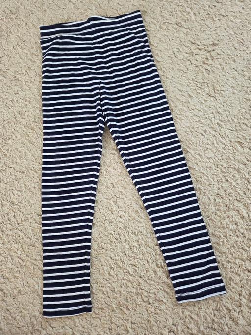  — Age 6-7 MATALAN navy striped leggings