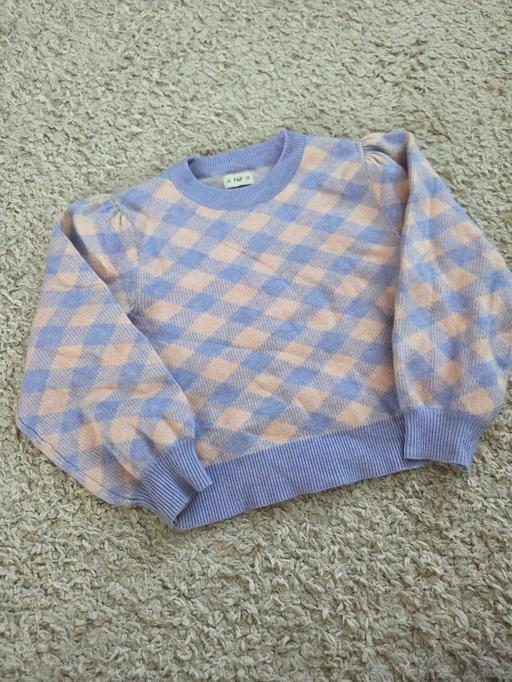  — Age 4-5 F&F lilac & pink jumper