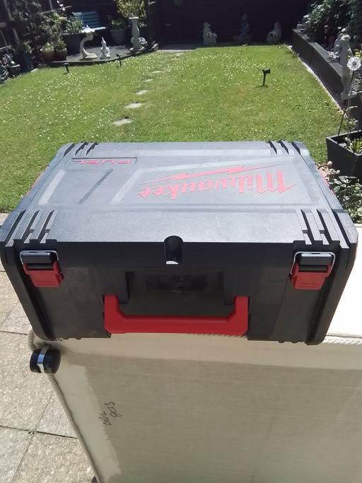  — Milwakee toolbox