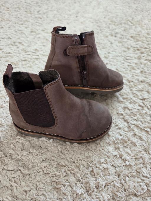  — Size 7 NEXT brown boots
