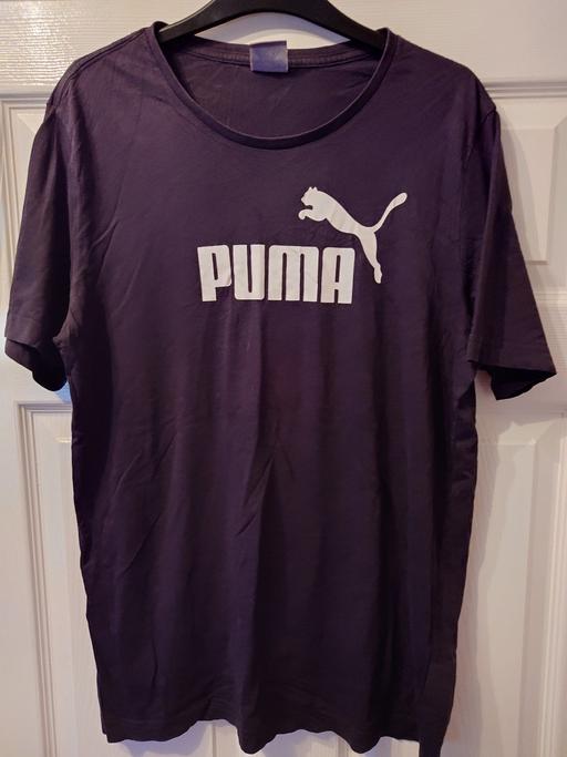  — Mens black puma top size M