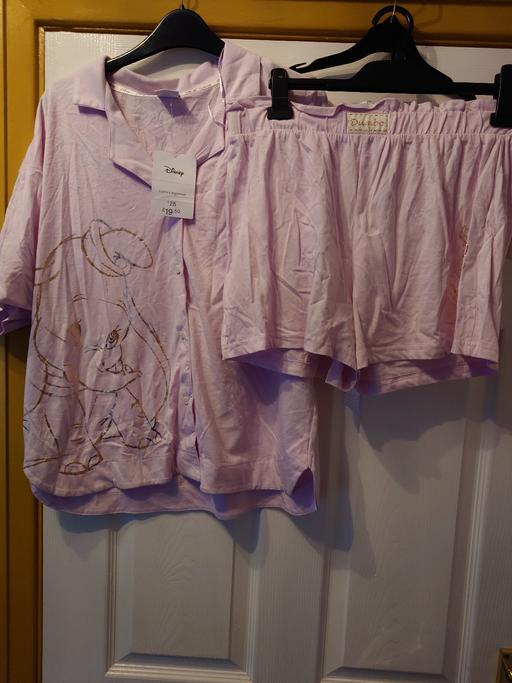  — Women's pink Dumbo pyjamas size 12-14