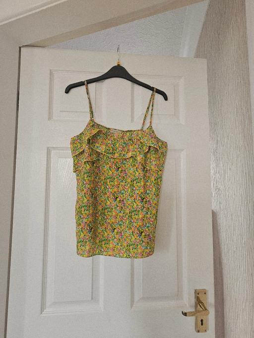  — Quiz summer top, size 12.