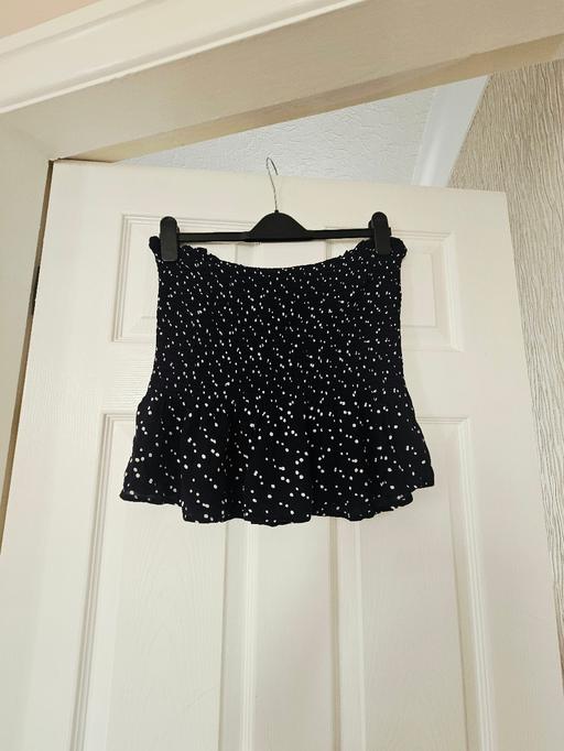  — Next elasticated strapless top, size 16.