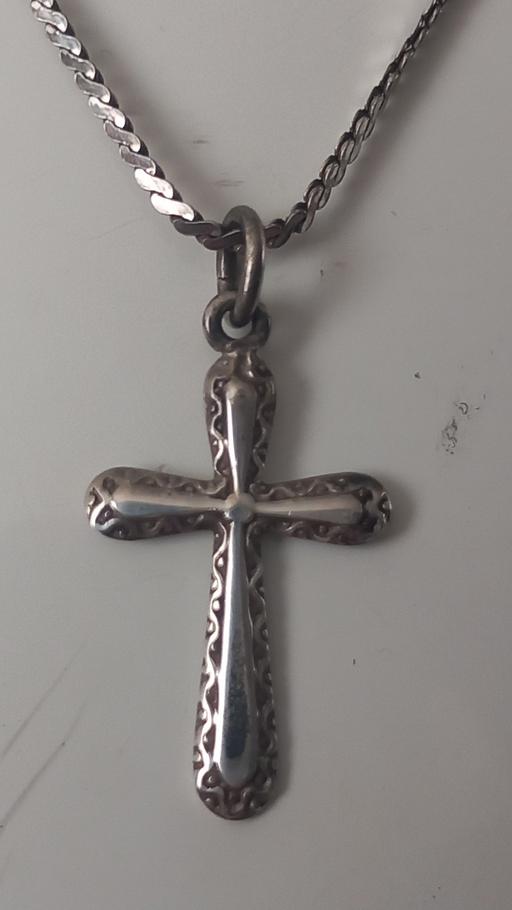  — sterling silver Henry Britton & Sons cross