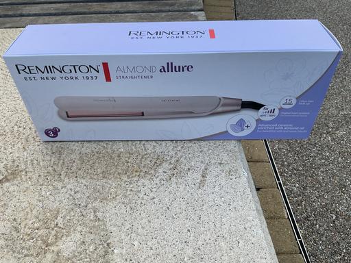  — Remington Hair Straightener