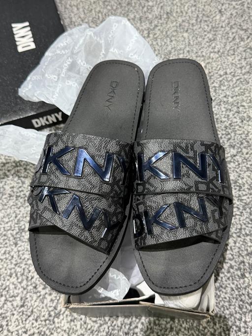  — Ladies DKNY Logo Flat Slide Sandals