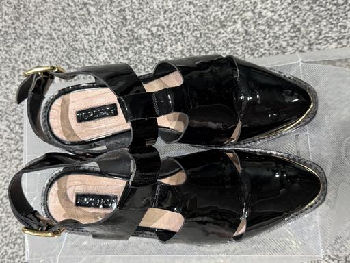  — Ladies Topshop Black Patent Cut-Out Shoes