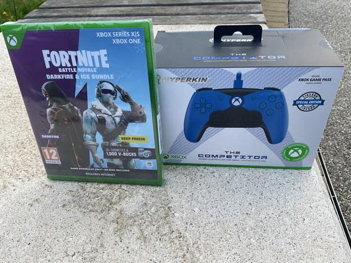 — HYPERKIN Competitor Controller+Fortnite Game
