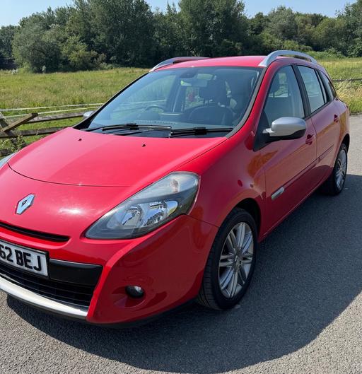 Renault Clio estate