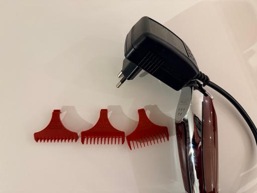  — WAHL