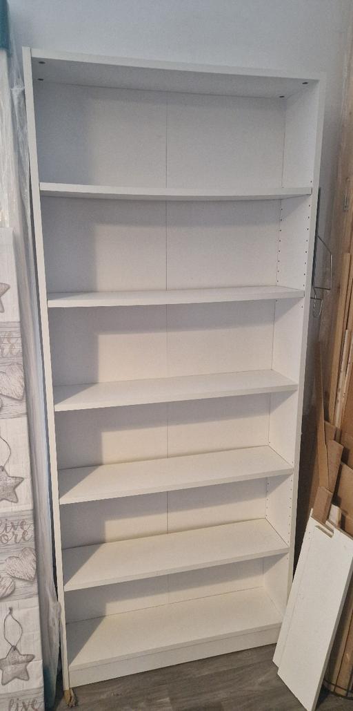  — FREE Book shelf