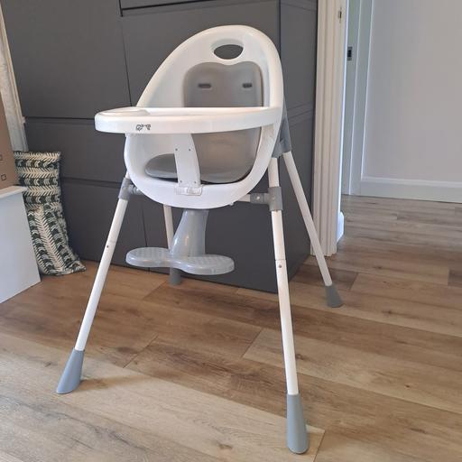  — Mamas & Papas  highchair