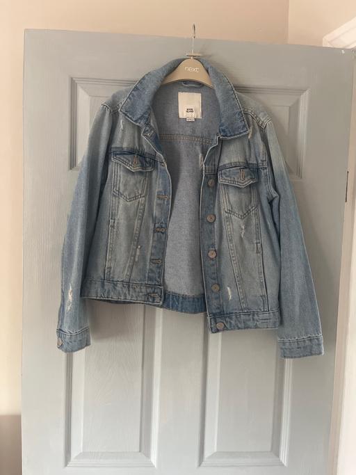  — River island distressed denim jacket age 10 y