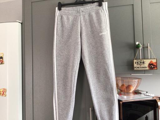  — MENS ADIDAS JOGGERS SIZE M £5