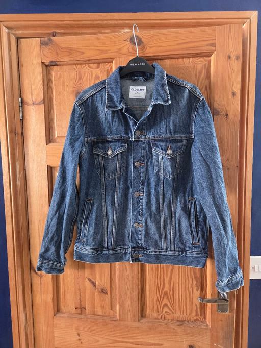  — Men's Old Navy Denim Jacket!
