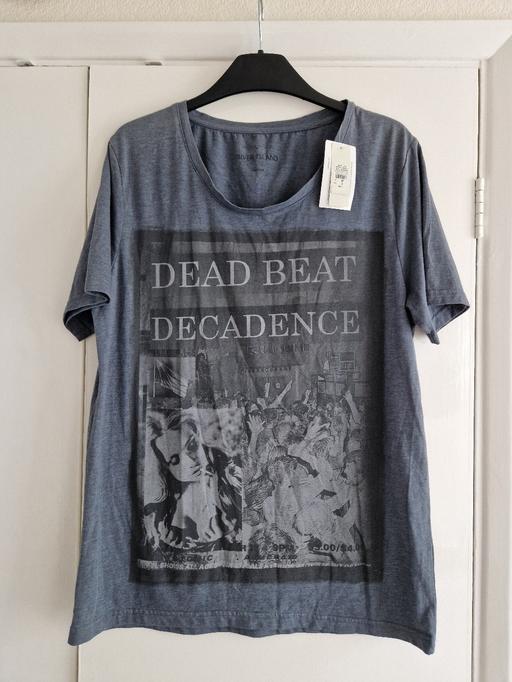  — bn mens RI tshirt size medium