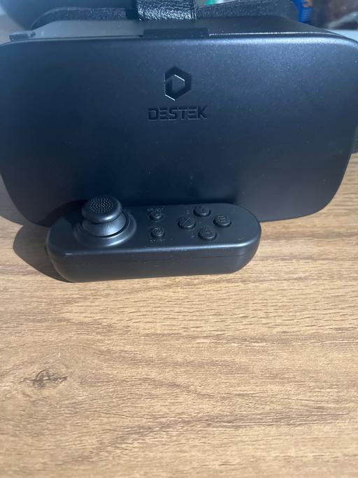  — VR with remote