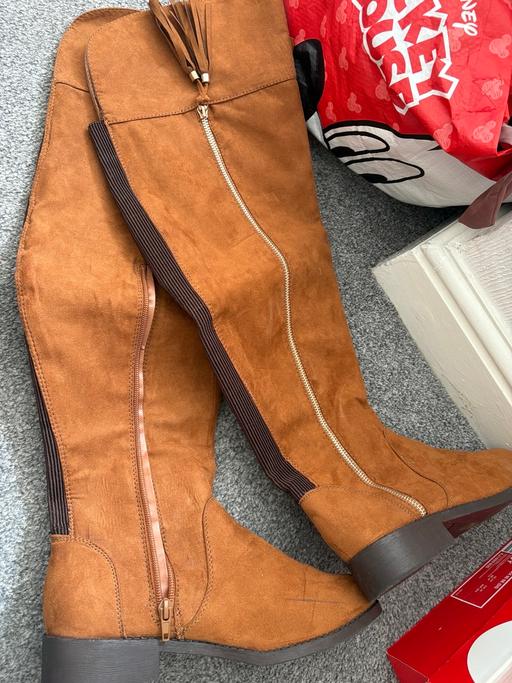  — Tan Boots