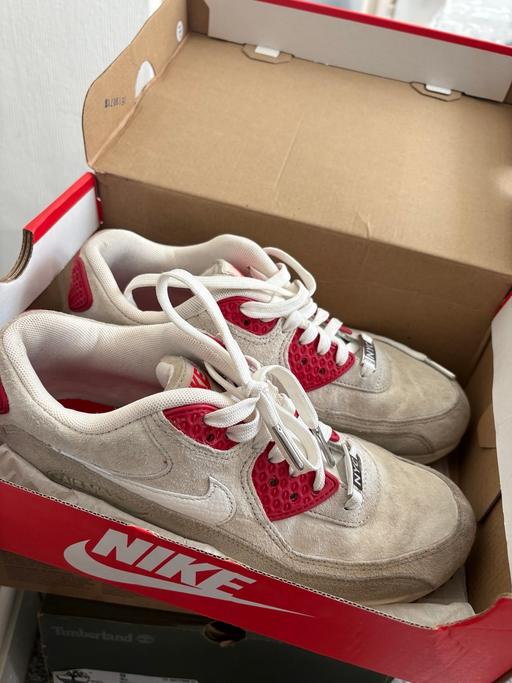  — Nike Air Max 90 NYC