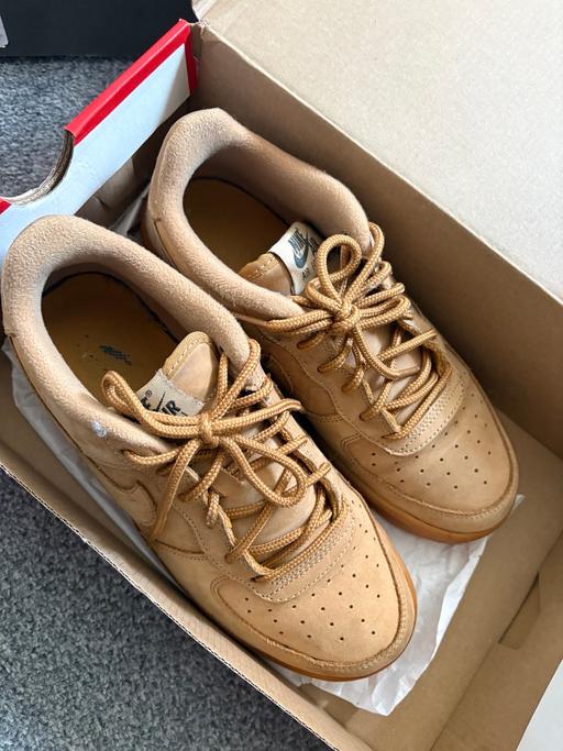 — Nike Air Force Tan