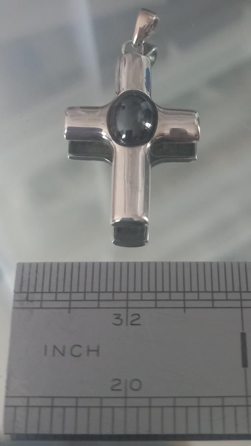  — Vintage sterling silver onyx cross pendant
