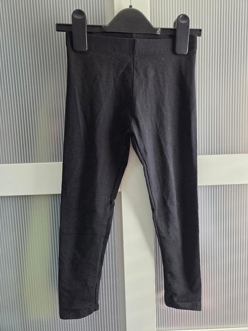  — Age 5 NEXT black leggings