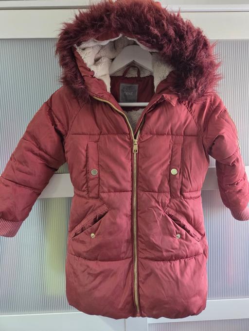  — Age 6 NEXT coat