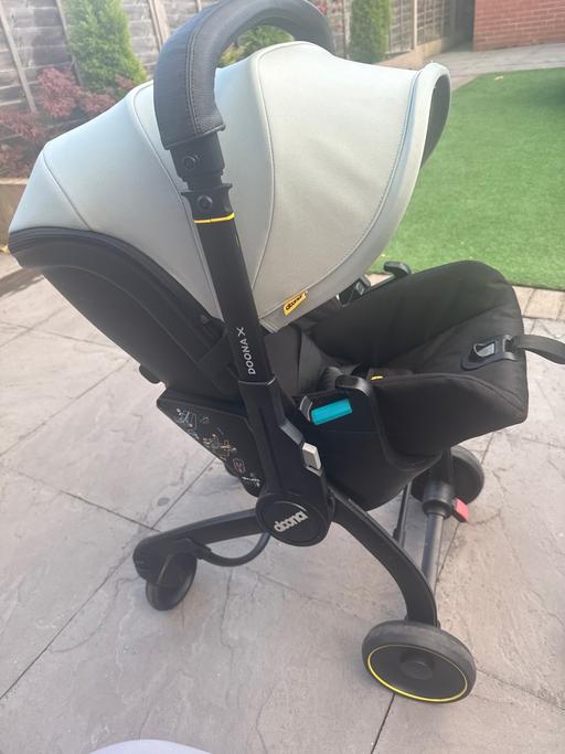  — Doona X car seat