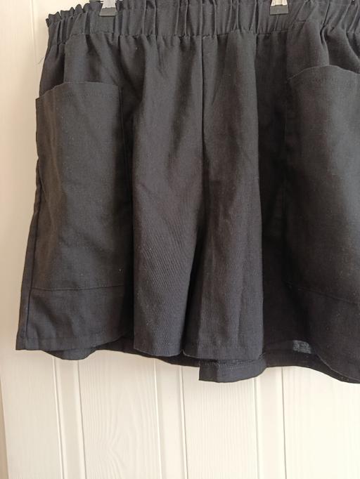  — high waisted shorts