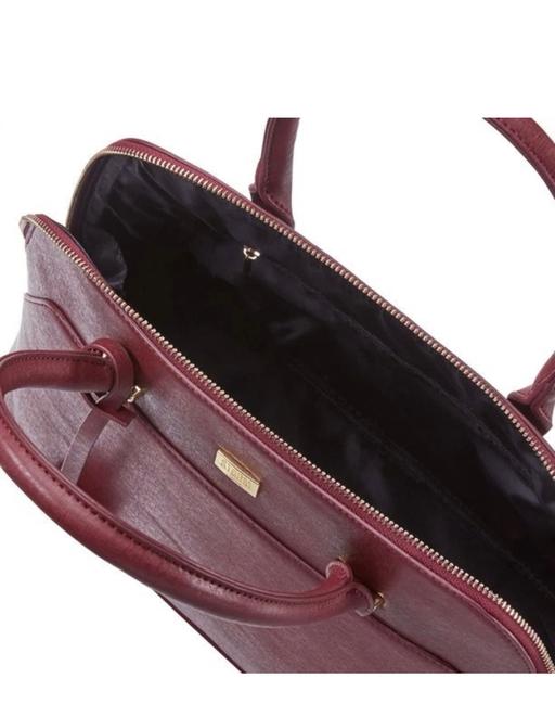 — Brand new Storm Handbag