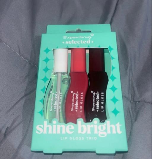  — New Superdrug Lip  Gloss Trio