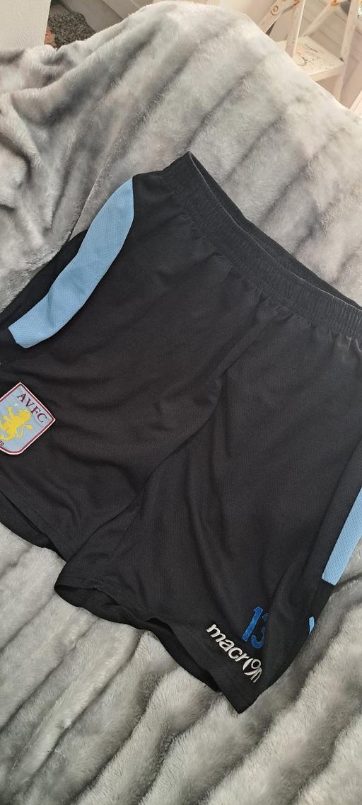  — AVFC Shorts Size L