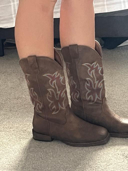  — Cowboy boots