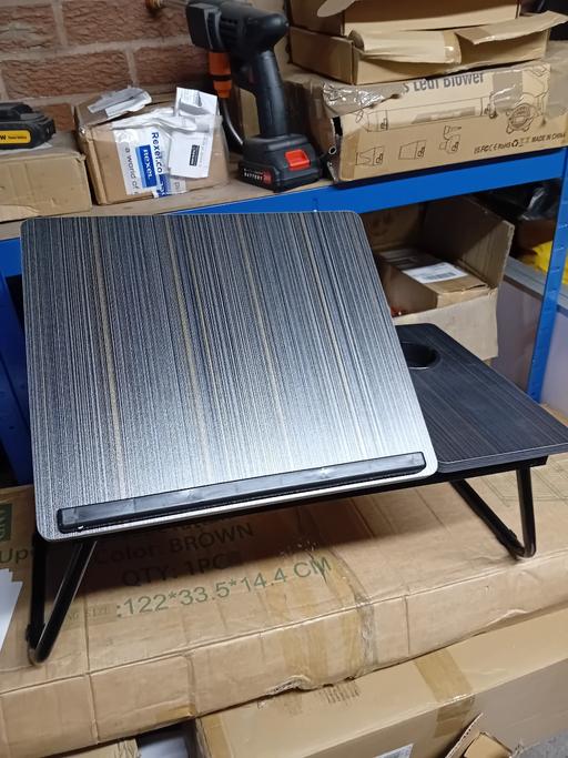  — lap tray