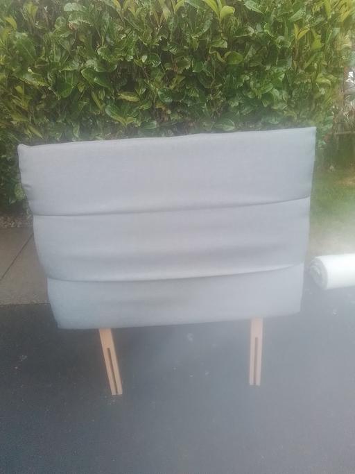  — SINGLE GREY PADDED HEADBOARD
