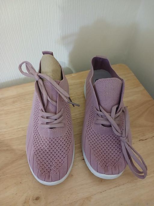  — new footwear