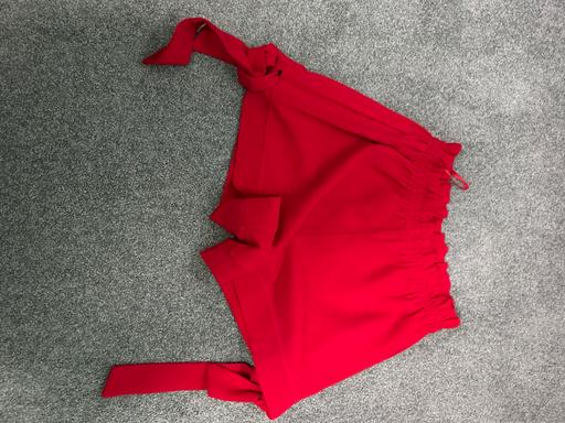  — redbow shorts riverisland size 8