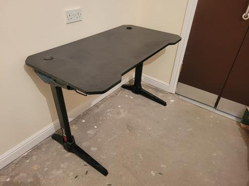  — gaming desk