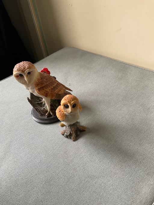  — OWL orniments