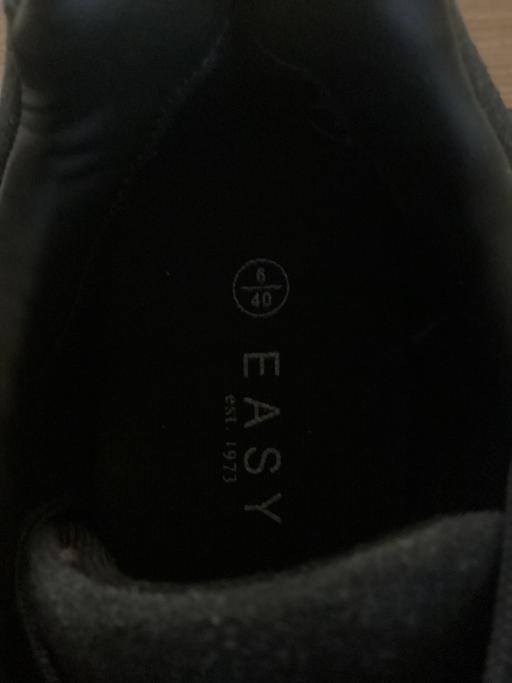  — Size 6 navy easy trainers  worn once