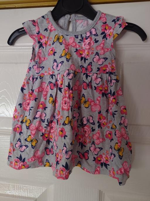  — Baby girls butterfly dress size 0-3 months