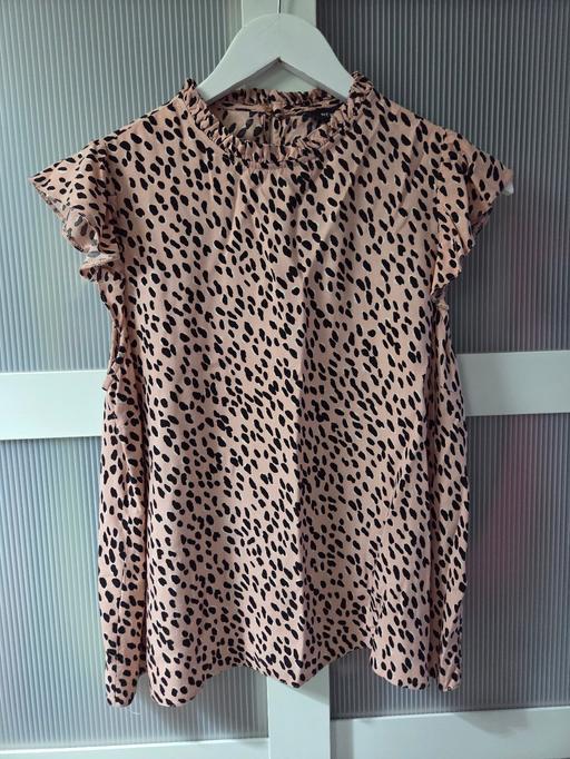  — Size 12 NEW LOOK summer top