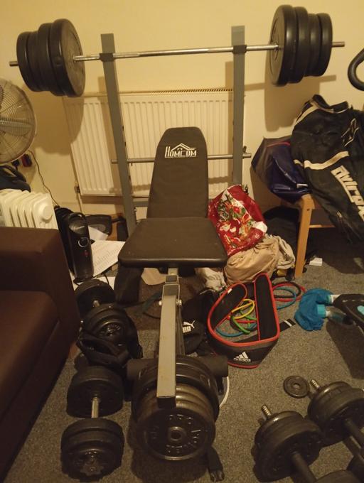  — weight bench 10kg bar and 85kg of weight plat