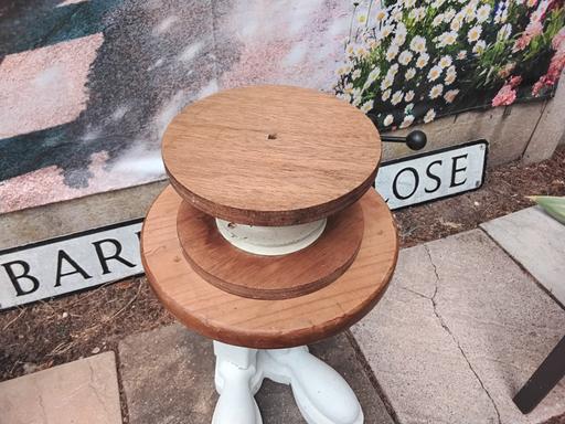 — vintage cake decoration revolving stand